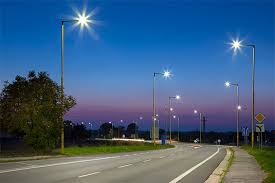 Hur minskar man underhållsfrekvensen för gatubelysning i industriparker med LED-belysningslösningar?